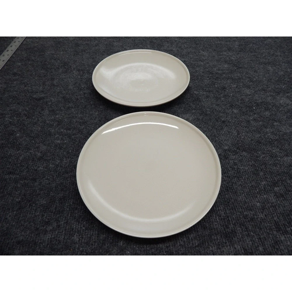 IKEA DINERA Beige Stoneware Plates Set of 2 Maria Vinka Design 10866 Thailand